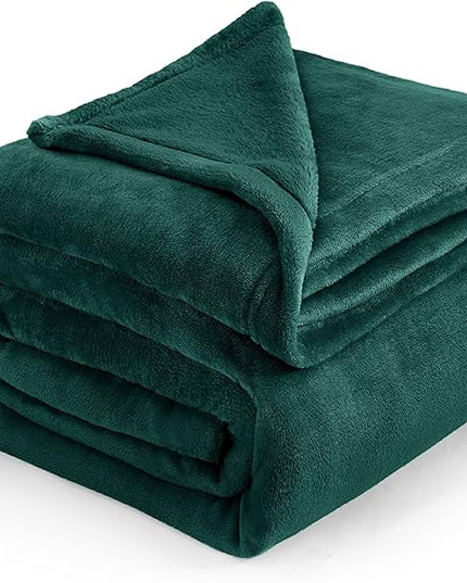 Bedsure GentleSoft Fleece Blankets King Size Emerald Green - Bed Blanket Soft Lightweight Plush Cozy Fuzzy Luxury Microfiber, 108x90 inches