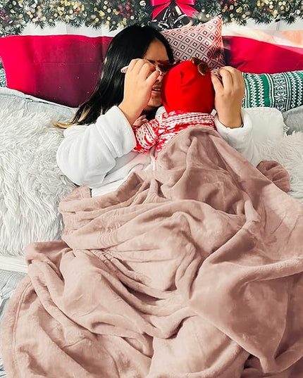 Bedsure GentleSoft Fleece Blankets King Size Dusty Pink - Bed Blanket Soft Lightweight Plush Cozy Fuzzy Luxury Microfiber, 108x90 inches