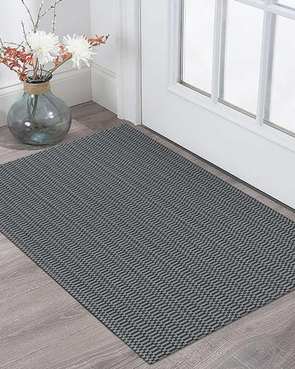 KOZYFLY Washable Area Rug 2x3 Ft Small Entryway Rug Indoor Door Mat Throw Rugs with Rubber Backing, Braided Cotton Floor Carpet for Front Entrance Bathroom Kitchen Foyer, Grey/Charcoal Grey