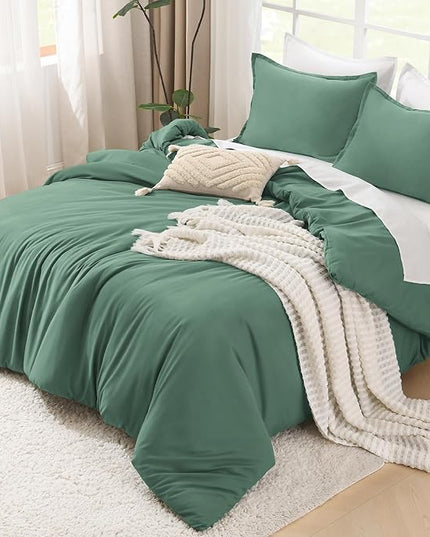 Litanika Comforters Full Size Haze Green, 3 Pieces Lightweight Solid Bedding Set & Collections, All Season Fluffy Bed Set (79x90 Inches Comforter & 2 Pillowcases)