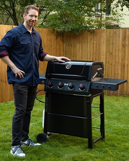 4-Burner Gas BBQ Grill with Side Table, 36,000 BTU Outdoor Propane Grill with Enameled Coated Chamber Body, Premium Porcelain-Enameled Grates for Backyard, Patio, Camping Barbecue, Black