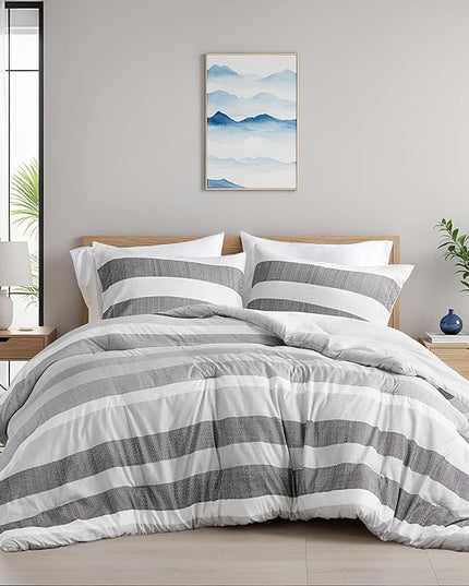 King Comforter Set, 3 Pieces Striped Bed Set, Soft Brushed Microfiber Reversible Bedding Set for All Season, Lightweight & Breathable Bedding Set with Comforter & Shams, Black/Grey