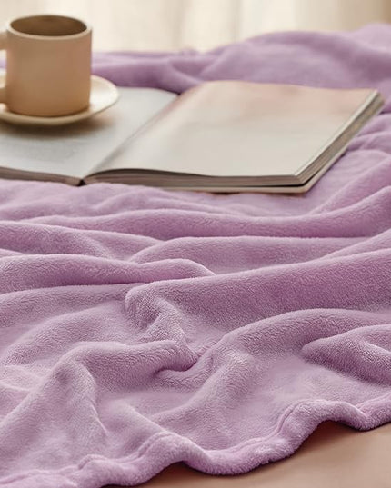 Bedsure GentleSoft Twin XL Fleece Blanket Dorm Bedding - Lightweight Soft Cozy Blankets for Bed, Sofa, Couch, Travel, Camping, Lilac, 66"x90"