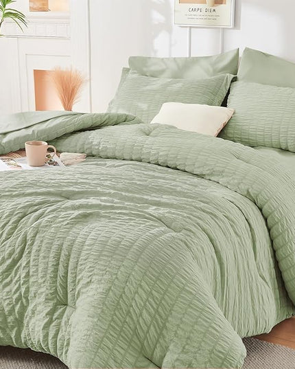 HYMOKEGE Light Green King Size Comforter Set Seersucker 7 Pieces, All Season Luxury Bed in a Bag for Bedroom, Bedding Set with Comforters, Sheets, Pillowcases & Shams