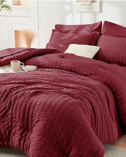 HYMOKEGE Burgundy Queen Comforter Set Seersucker 7 Pieces, All Season Luxury Bed in a Bag for Bedroom, Bedding Set with Comforters, Sheets, Pillowcases & Shams