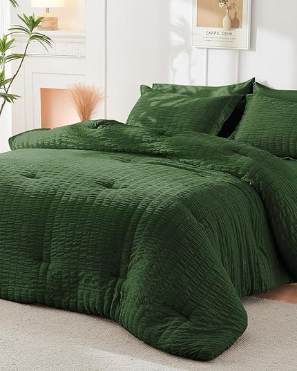 HYMOKEGE Dark Green Twin Comforter Set Seersucker 5 Pieces, All Season Luxury Bed in a Bag Queen for Bedroom, Bedding Set with Comforter, Sheets, Pillowcase & Sham