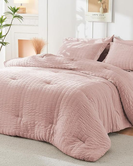 HYMOKEGE Rose Gold King Size Comforter Set Seersucker 7 Pieces, All Season Luxury Bed in a Bag for Bedroom, Bedding Set with Comforters, Sheets, Pillowcases & Shams