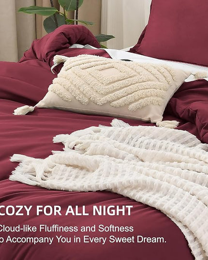 Litanika Burgundy Red Comforter Set Full Size, 3 Pieces Lightweight Solid Bedding Comforter Set, All Season Fluffy Bed Set (79x90In Comforter & 2 Pillowcases)