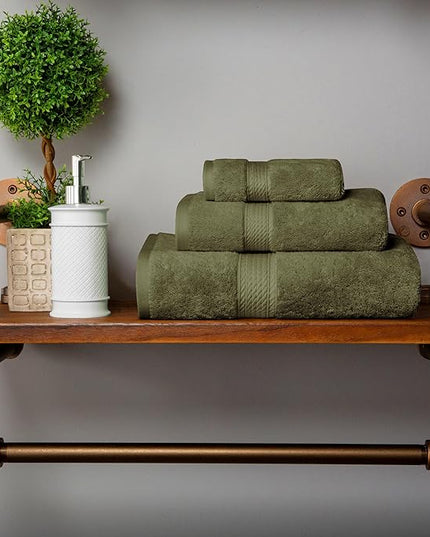 Superior Egyptian Cotton Pile 3 Piece Towel Set, Includes 1 Bath, 1 Hand, 1 Face Towel/Washcloth, Ultra Soft Luxury Towels, Thick Plush Essentials, Guest Bath, Spa, Hotel Bathroom, Forest Green
