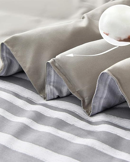 KAKIJUMN 7 Piece Bed in a Bag Stripe Comforter Set King Size, White Grey Patchwork Striped Comforter and Sheet Set, All Season Soft Microfiber Complete Bedding Set(Light Grey,King)
