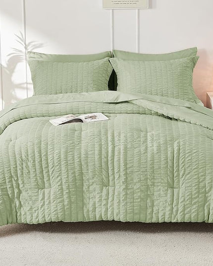HYMOKEGE Light Green King Size Comforter Set Seersucker 7 Pieces, All Season Luxury Bed in a Bag for Bedroom, Bedding Set with Comforters, Sheets, Pillowcases & Shams