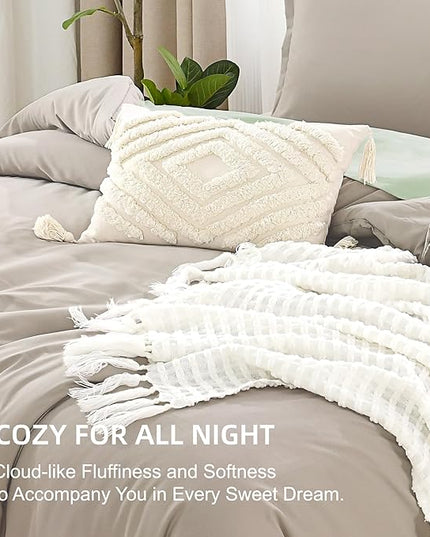 Litanika Comforters Oatmeal Oversized Queen Size, 3 Pieces Lightweight Solid Bedding Comforter Set, All Season Fluffy Bed Set (98x98In Comforter & 2 Pillowcases)