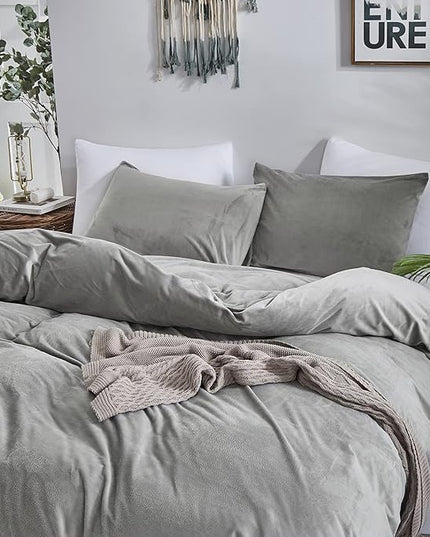 CLOTHKNOW Grey Velvet California King Comforter Set Fluffy Bedding Comforter Sets Soft Gray Comforter Grey Comforter