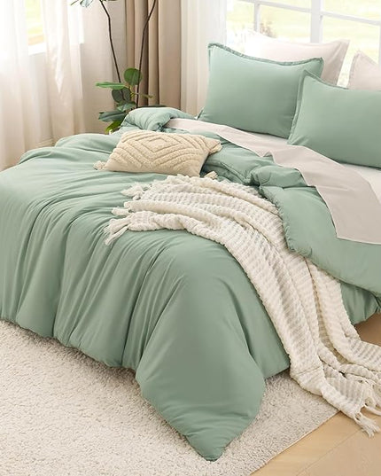 Litanika Oversized King Comforter Set 120x98, 3 Pieces Sage Green Lightweight Solid Bedding Set, All Season Fluffy Bed Set Quilt Blanket (1 Comforter & 2 Pillowcases)