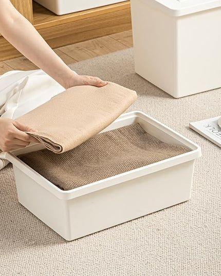 15 Quart White Storage Bins with lids,Office stackable Plastic Boxes Set of 4,Garage organization Storage Box with handle for Organizing Snacks, Crafts, Legos, Tools,books (white, 4L)
