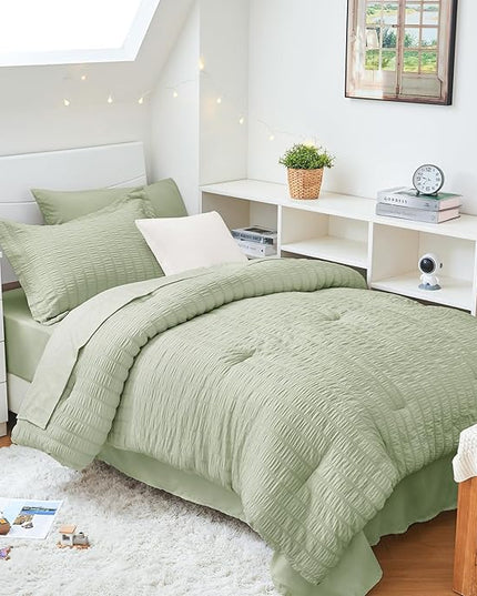 HYMOKEGE Light Green Twin XL Comforter Set Seersucker 5 Pieces, All Season Luxury Bed in a Bag for Bedroom, Bedding Set with Comforter, Sheets, Pillowcase & Sham
