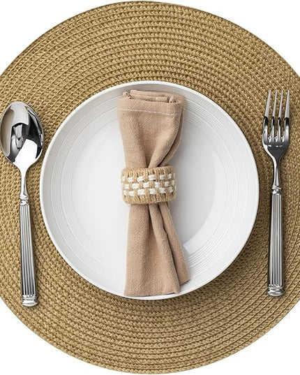 Round Placemats Set of 8 Plastic Woven Placemats Washable Wipeable Table Mats for Dining Table Heat Resistant Non-Slip Circle Place Mats (Tan)