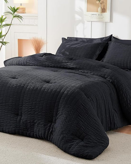 HYMOKEGE Black Oversized Queen Comforter Set Seersucker 7 Pieces, All Season Luxury Bed in a Bag for Bedroom, Bedding Set with Comforter, Sheets, Pillowcases & Shams