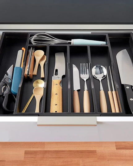 Expandable Bamboo Kitchen Drawer Organizer for Cutlery and Utensils, Adjustable Bamboo Wood Cutlery Tray in Drawer for Flatware and Silverware in Kitchen, (Black)