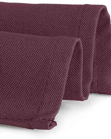 Gee Di Moda Rectangle Tablecloth - 60 x 102 Inch Burgundy Table Cloth for 6 Foot Rectangle Tables - Heavy Duty Washable Fabric - for Holiday Party, Dinner, Weddings, Baby Shower & Events