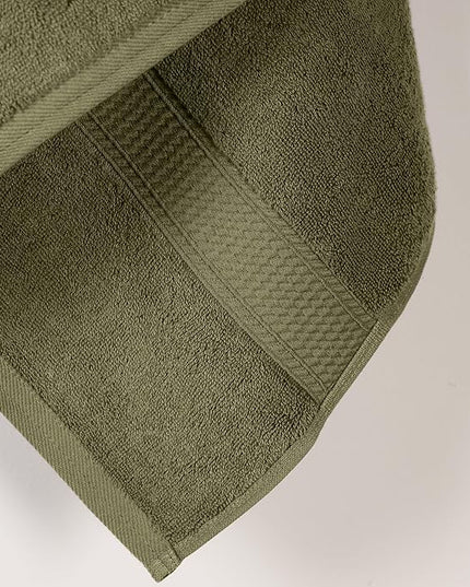 Superior Egyptian Cotton Pile Bath Towel Set of 2, Ultra Soft Luxury Towels, Thick Plush Essentials, Absorbent Heavyweight, Guest Bath, Hotel, Spa, Home Bathroom, Shower Basics, Forest Green