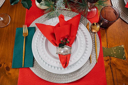 Disposable Linen-Feel Napkins For Christmas, 200 Red And 200 Green Guest Towels For Christmas Holiday Table Decor, 12" x 17", 400-Pack