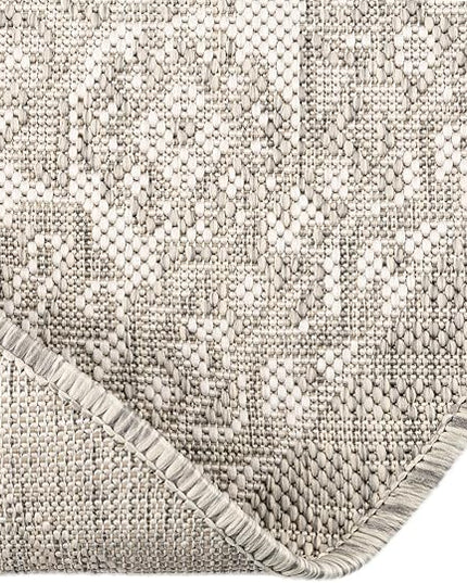 Rugs.com Outdoor Aztec Collection Rug – 5 Ft Round Light Gray Flatweave Rug Perfect for Kitchens, Dining Rooms