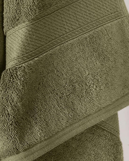 Superior Egyptian Cotton Pile Bath Towel Set of 2, Ultra Soft Luxury Towels, Thick Plush Essentials, Absorbent Heavyweight, Guest Bath, Hotel, Spa, Home Bathroom, Shower Basics, Forest Green