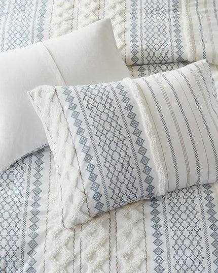 Ink+Ivy Comforter for King Size Bed, Chenille Tufted, Breathable Cotton Comforter Set King, All Season Modern Boho Comforter with Farmhouse Bedding Flare, 2 Matching Shams, King White/Navy 3 Piece