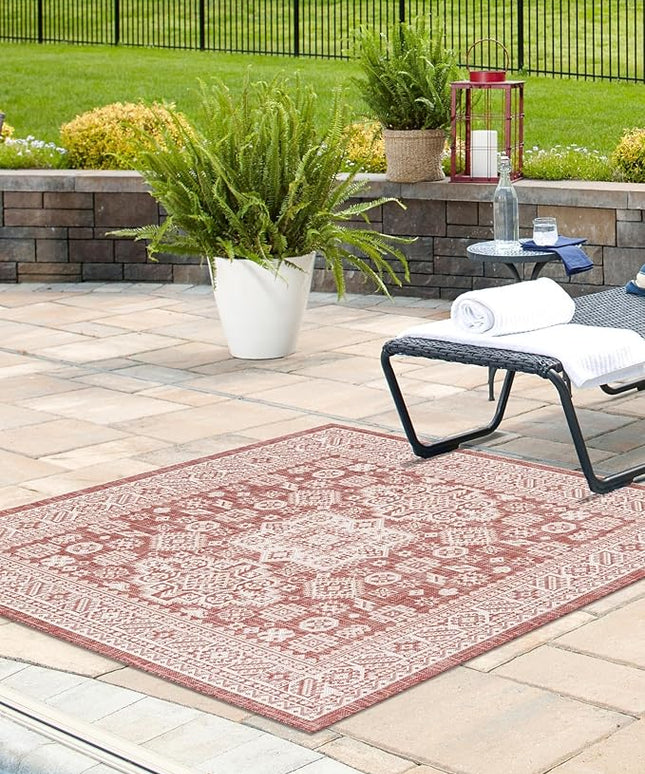 Rugs.com Outdoor Aztec Collection Rug – 6 Ft Square Rust Red Flatweave-Pile Rug Perfect for Living Rooms, Kitchens, Entryways