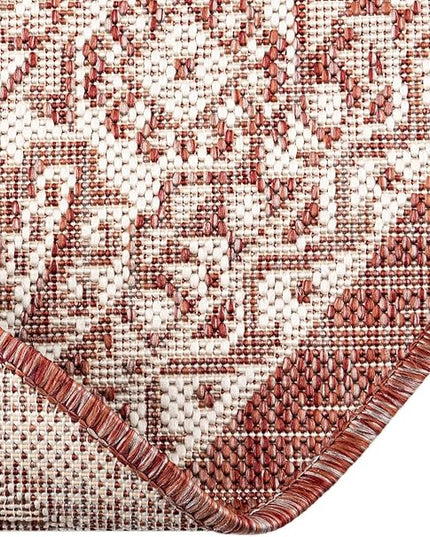 Rugs.com Outdoor Aztec Collection Rug – 4 Ft Round Rust Red Flatweave Rug Perfect for Kitchens, Dining Rooms