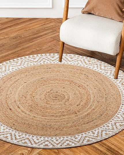 voyzz home Premium Natural Jute Braided Area Rug, 5-feet Round, White Printed Border, Stain Resistance, Natural Handmade Rug for Entryways, Living Room, Dining Room, Bedroom, Farmhouse, Kitchen