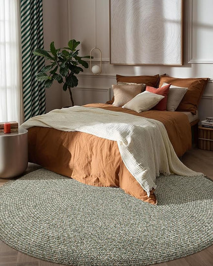 Seasons SE65 Spring Green 6' x 6' Round - Braided Area Rug, Home Decor, Floor Mat or Bedroom Rug - Easy Care, Ideal for High Traffic Areas in Hallway and Living Room - Made in USA