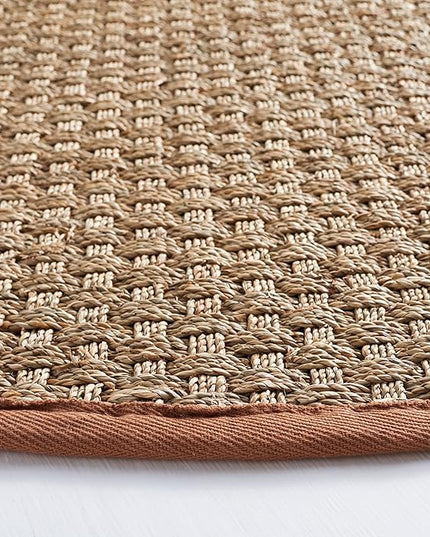 SAFAVIEH Area Rug 6' Round - Natural Fiber Collection - Natural & Brown, Seagrass, Basketweave Pattern with Border (NF114B)