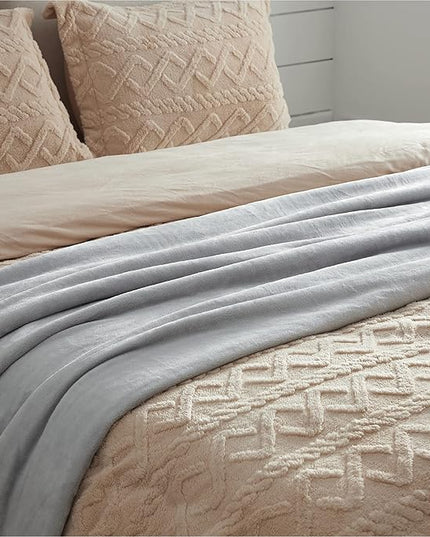 Bedsure GentleSoft Twin XL Fleece Blanket Dorm Bedding - Lightweight Soft Cozy Blankets for Bed, Sofa, Couch, Travel, Camping,Light Grey, 66"x90"