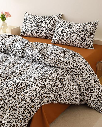 Luxlovery Leopard Comforter Set Full Animal Cheetah Printed Comforter Black White Bedding Set Fluffy Soft Blanket Quilts with 2 Pillowcases for Kids Teens Full Bed