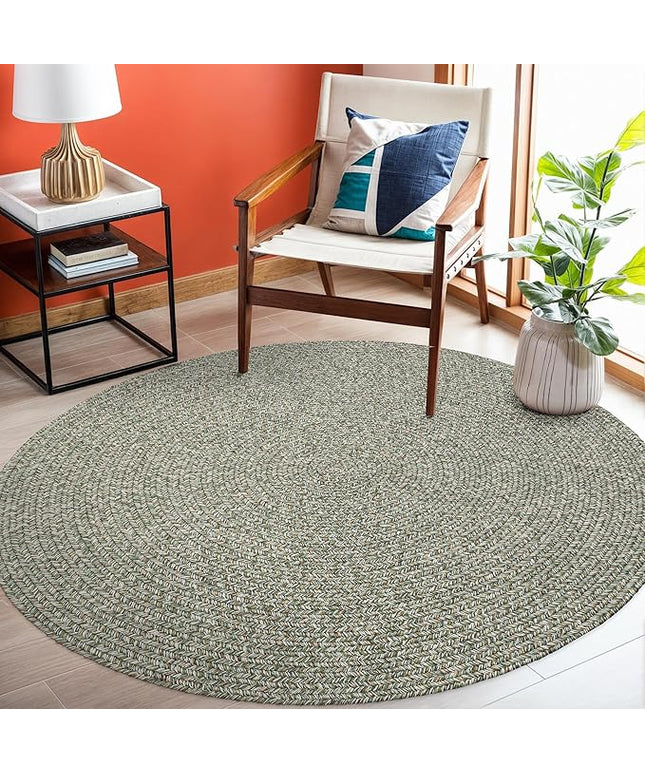 Seasons SE65 Spring Green 4' x 4' Round - Braided Area Rug, Home Decor, Floor Mat or Bedroom Rug - Easy Care, Ideal for High Traffic Areas in Hallway and Living Room - Made in USA
