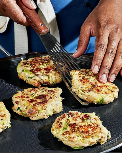 HexClad Hybrid Nonstick 13-Inch Griddle Pan, Stay-Cool Handle, Dishwasher-Friendly, Oven-Safe Up to 900°F, Induction Ready, Compatible with All Cooktops