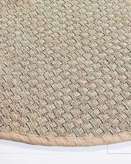 SAFAVIEH Area Rug 5' Round - Natural Fiber Collection - Natural & Beige, Seagrass, Basketweave Pattern with Border (NF114A)
