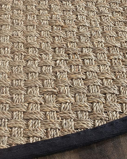 Safavieh Area Rug 10' Round - Natural Fiber Collection - Large - Natural & Black, Seagrass, Basketweave Pattern with Border (NF114C)