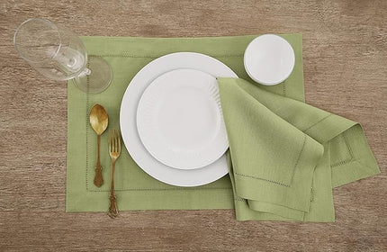 Solino Home Linen Napkins Set of 4 - Classic Hemstitch 100% Pure Linen Moss Green Dinner Napkins Cloth 20 x 20 Inch for Winter - Handcrafted and Machine Washable